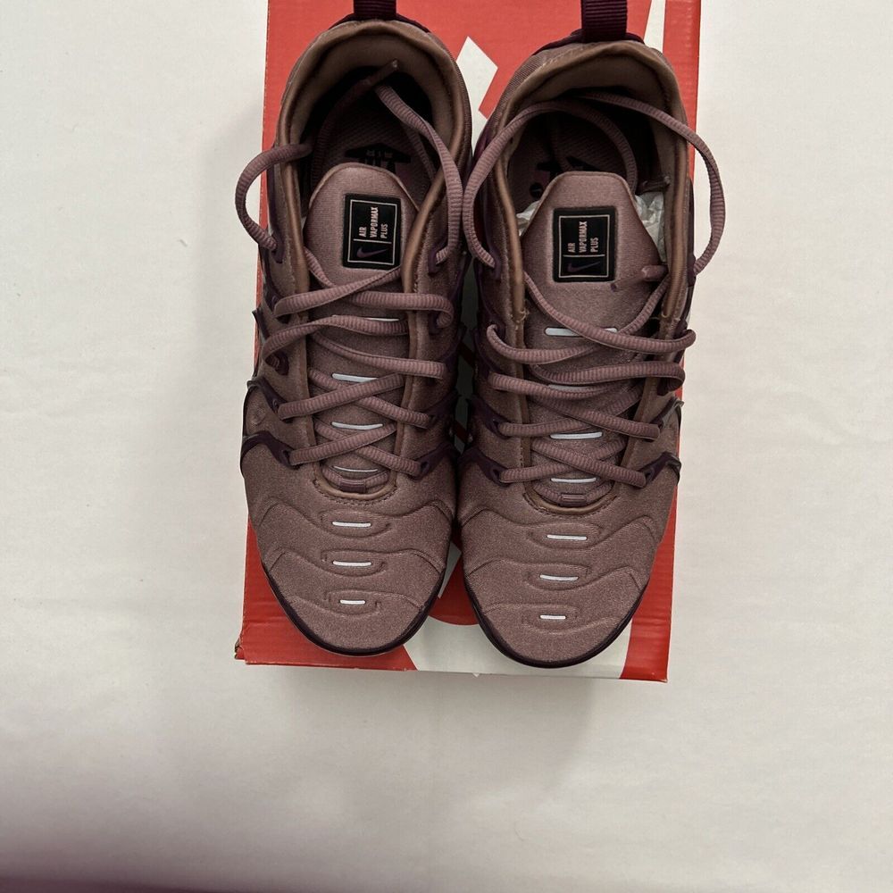 Nike Women's Air Vapormax Smokey Mauve Bordeaux Lace Up Trainers Sz 8/ SKU #2968